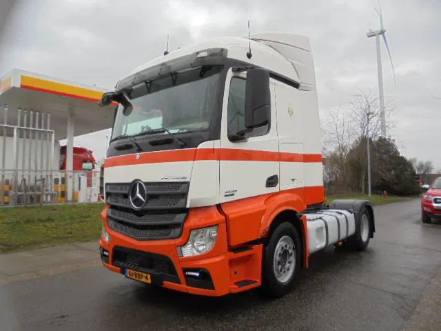 Mercedes-Benz Actros 1836 LS - Тягач: фото 1 Mercedes-Benz Actros 1836 LS - Тягач: фото 1