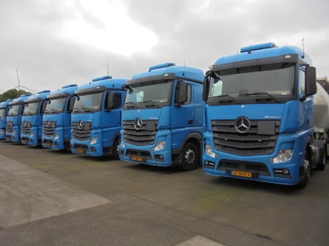 Mercedes-Benz Actros 1842 LS EUR6 10X - Тягач: фото 1 Mercedes-Benz Actros 1842 LS EUR6 10X - Тягач: фото 1