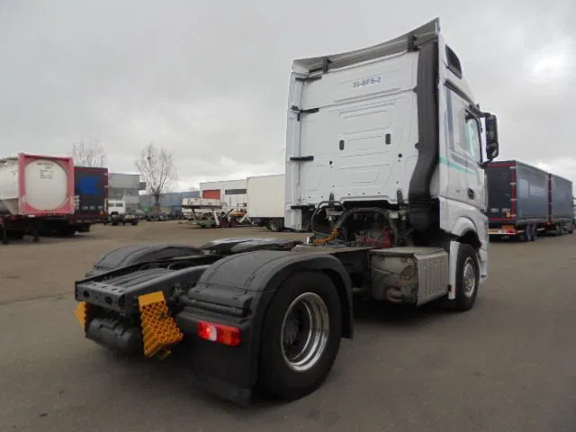 Mercedes-Benz Actros 1842 LS EUR6 - Тягач: фото 4 Mercedes-Benz Actros 1842 LS EUR6 - Тягач: фото 4
