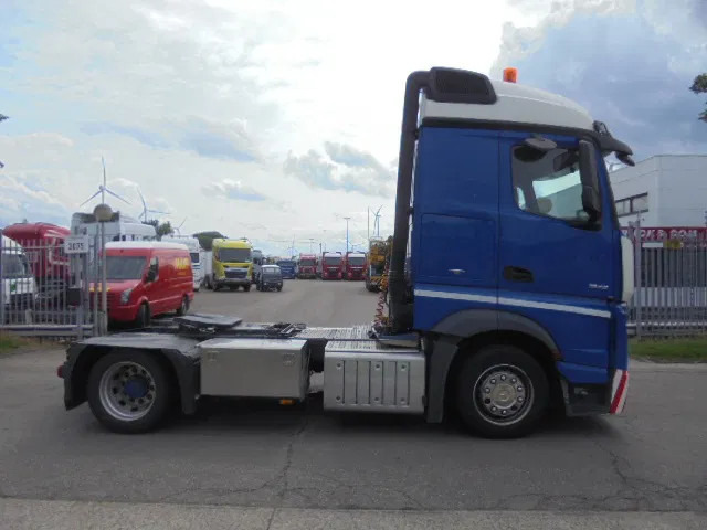 Mercedes-Benz Actros 1842 LS NL TRUCK - Тягач: фото 4 Mercedes-Benz Actros 1842 LS NL TRUCK - Тягач: фото 4