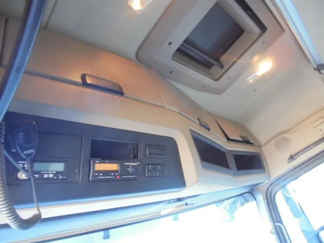 Тягач Mercedes-Benz Actros 1842 LS NL TRUCK: фото 9 Тягач Mercedes-Benz Actros 1842 LS NL TRUCK: фото 9