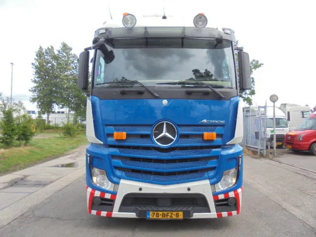 Mercedes-Benz Actros 1842 LS NL TRUCK - Тягач: фото 2 Mercedes-Benz Actros 1842 LS NL TRUCK - Тягач: фото 2