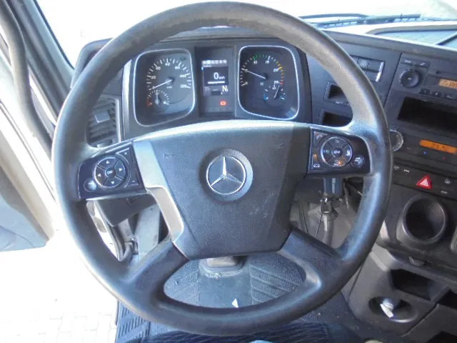 Тягач Mercedes-Benz Actros 1842 LS NL TRUCK: фото 13 Тягач Mercedes-Benz Actros 1842 LS NL TRUCK: фото 13