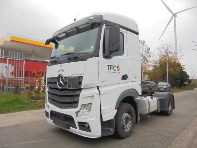 Mercedes-Benz Actros 1845 LS ADR - Тягач: фото 1 Mercedes-Benz Actros 1845 LS ADR - Тягач: фото 1