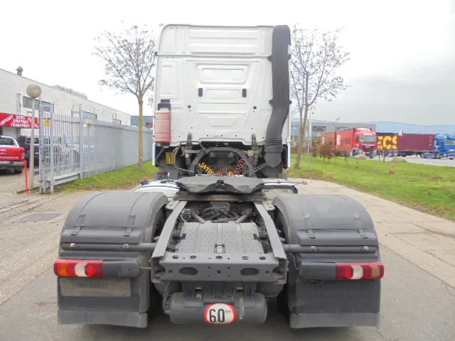 Mercedes-Benz Actros 1845 LS ADR - Тягач: фото 5 Mercedes-Benz Actros 1845 LS ADR - Тягач: фото 5