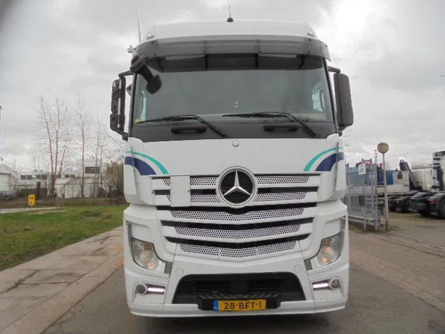 Mercedes-Benz Actros 1943 LS - Тягач: фото 2 Mercedes-Benz Actros 1943 LS - Тягач: фото 2