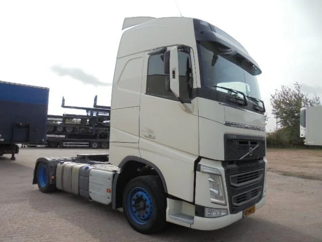 Volvo FH 420 - Тягач: фото 3 Volvo FH 420 - Тягач: фото 3