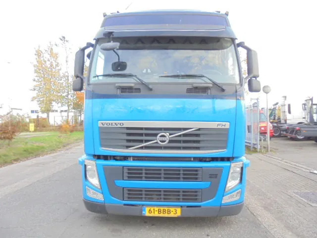 Volvo FH 420 6X2 NL TRUCK - Тентованный грузовик: фото 2 Volvo FH 420 6X2 NL TRUCK - Тентованный грузовик: фото 2