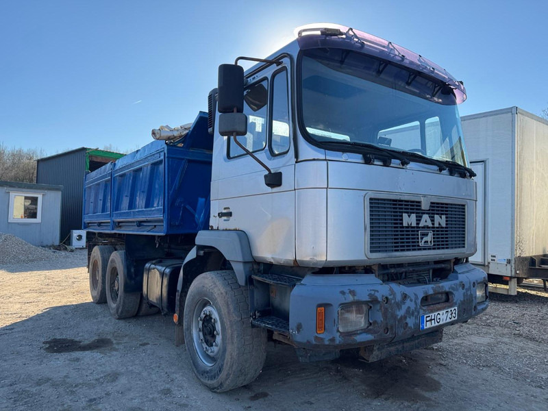 MAN 26.403. 6x4. Spring/Air - Самосвал: фото 2 MAN 26.403. 6x4. Spring/Air - Самосвал: фото 2