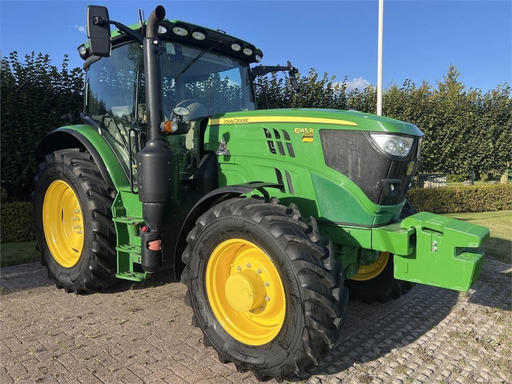 John Deere 6145R - Трактор: фото 3 John Deere 6145R - Трактор: фото 3