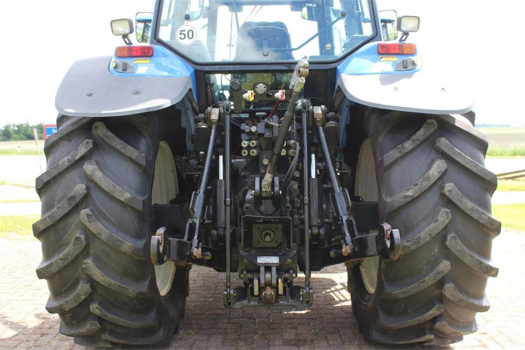 New Holland TM175 - Трактор: фото 5 New Holland TM175 - Трактор: фото 5