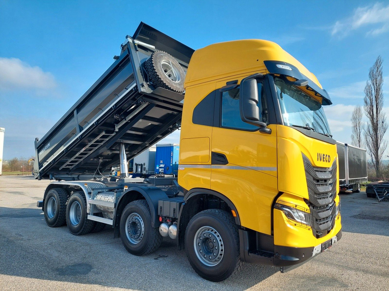 Iveco AS360X53Z Stralis X-WAY 8x4 Bordmatik - Самосвал: фото 2 Iveco AS360X53Z Stralis X-WAY 8x4 Bordmatik - Самосвал: фото 2