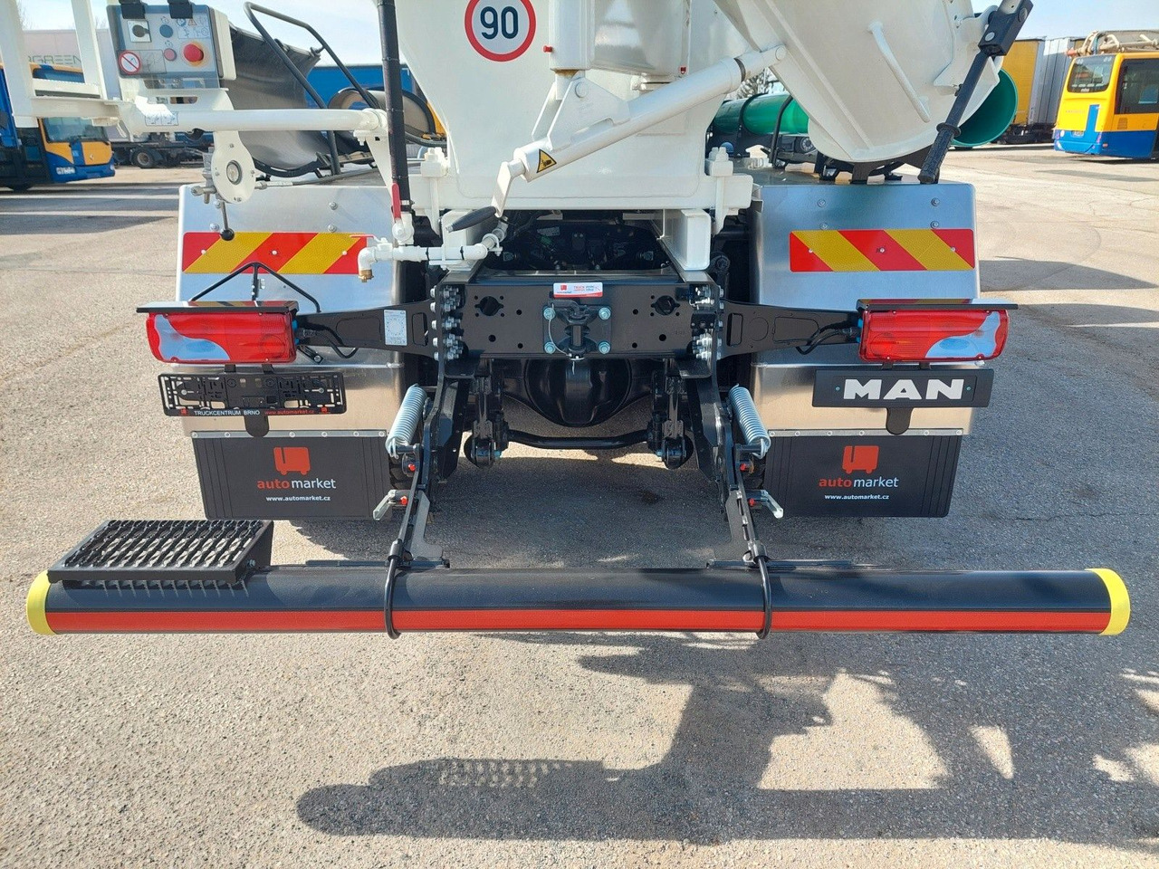 Новый Автобетоносмеситель MAN TGS 32.440 8x4 BB CH Stetter 9 m³ AUF LAGER: фото 9