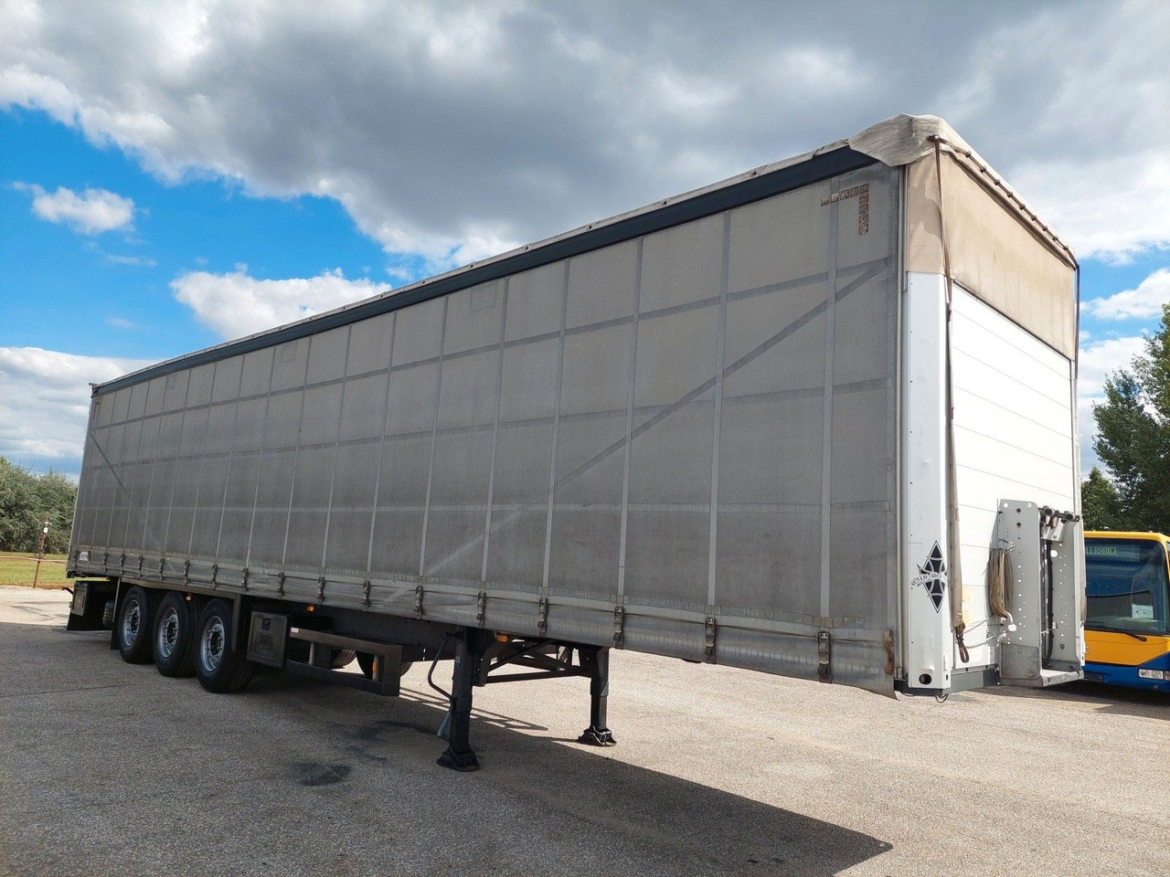 Schmitz Cargobull SCS 24/L - 13 - Тентованный полуприцеп: фото 2 Schmitz Cargobull SCS 24/L - 13 - Тентованный полуприцеп: фото 2