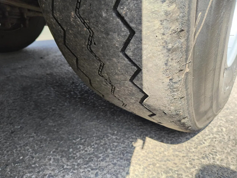 Прицеп-цистерна Для транспортировки молока ETA 16500L INSULATED INOX TANK - 1 COMP: фото 13 Прицеп-цистерна Для транспортировки молока ETA 16500L INSULATED INOX TANK - 1 COMP: фото 13