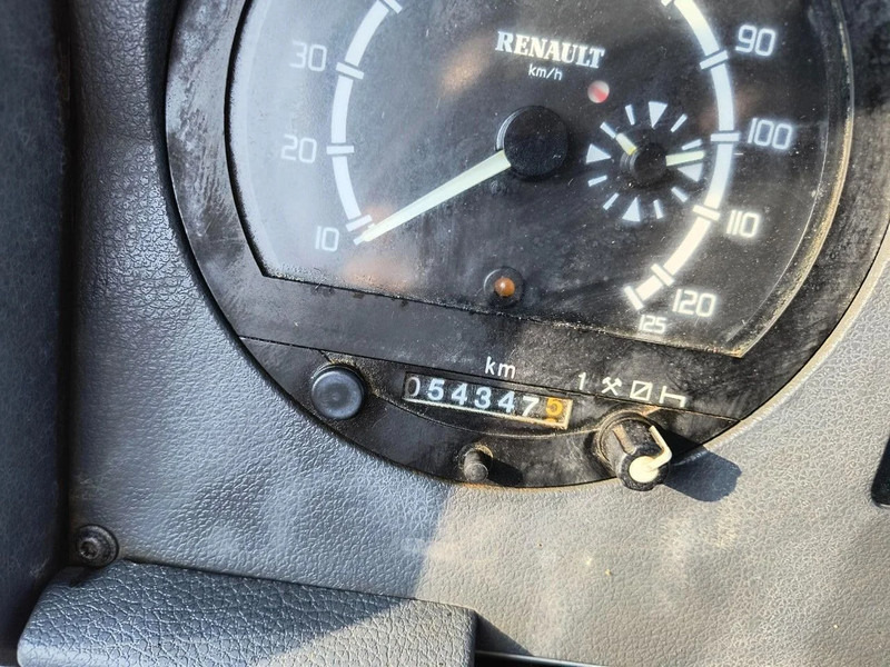 Грузовик-цистерна Для транспортировки молока Renault Midliner S135 - ONLY 54 400KM - SMALL TANK 3680L INSULATED INOX: фото 11