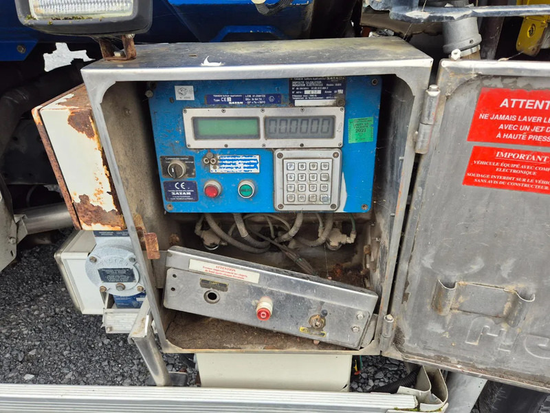 Renault Midlum 220 10500L FUEL / CARBURANT - 4 COMP/A LAMES в лизинг Renault Midlum 220 10500L FUEL / CARBURANT - 4 COMP/A LAMES: фото 16 Renault Midlum 220 10500L FUEL / CARBURANT - 4 COMP/A LAMES в лизинг Renault Midlum 220 10500L FUEL / CARBURANT - 4 COMP/A LAMES: фото 16