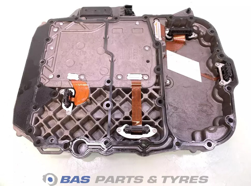 DAF Versnellingsbakdeksel DAF 2134299 - Коробка передач для Грузовиков: фото 2 DAF Versnellingsbakdeksel DAF 2134299 - Коробка передач для Грузовиков: фото 2