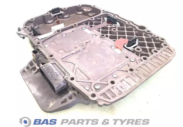 DAF Versnellingsbakdeksel DAF 2134299 - Коробка передач для Грузовиков: фото 2 DAF Versnellingsbakdeksel DAF 2134299 - Коробка передач для Грузовиков: фото 2