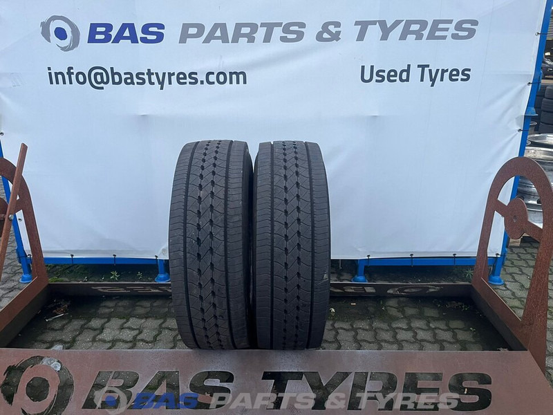 Goodyear Goodyear 315/70R22.5 Kmax S HL G2 156/150 M+S 3PMSF gebruikte set - Шина для Грузовиков: фото 1 Goodyear Goodyear 315/70R22.5 Kmax S HL G2 156/150 M+S 3PMSF gebruikte set - Шина для Грузовиков: фото 1