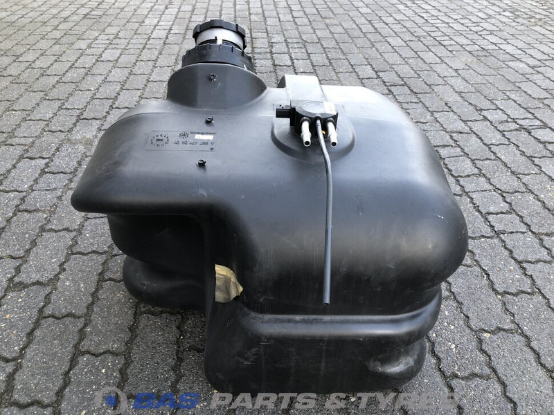 Mercedes-Benz Brandstoftank Mercedes 120 Liter A 967 471 04 01 - Топливный бак для Грузовиков: фото 3 Mercedes-Benz Brandstoftank Mercedes 120 Liter A 967 471 04 01 - Топливный бак для Грузовиков: фото 3