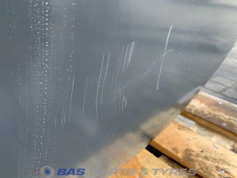 Топливный бак для Грузовиков Mercedes-Benz Brandstoftank Mercedes 290 Liter A 009 542 81 18: фото 7