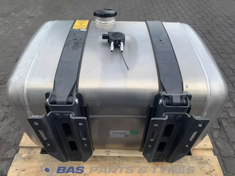 Mercedes-Benz Brandstoftank Mercedes 290 Liter A 960 470 00 04 - Топливный бак для Грузовиков: фото 3 Mercedes-Benz Brandstoftank Mercedes 290 Liter A 960 470 00 04 - Топливный бак для Грузовиков: фото 3