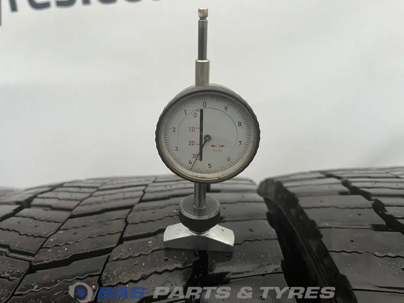 Michelin Michelin 315/70R22.5 X MULTI D 154/150 M+S 3PMSF gebruikte set - Шина для Грузовиков: фото 3 Michelin Michelin 315/70R22.5 X MULTI D 154/150 M+S 3PMSF gebruikte set - Шина для Грузовиков: фото 3
