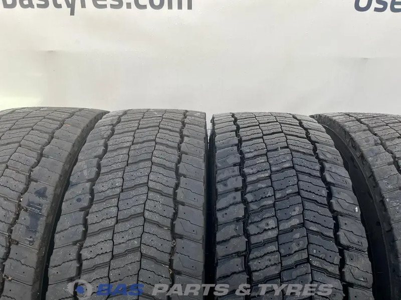 Michelin Michelin 315/70R22.5 X MULTI D 154/150 M+S 3PMSF gebruikte set - Шина для Грузовиков: фото 2 Michelin Michelin 315/70R22.5 X MULTI D 154/150 M+S 3PMSF gebruikte set - Шина для Грузовиков: фото 2