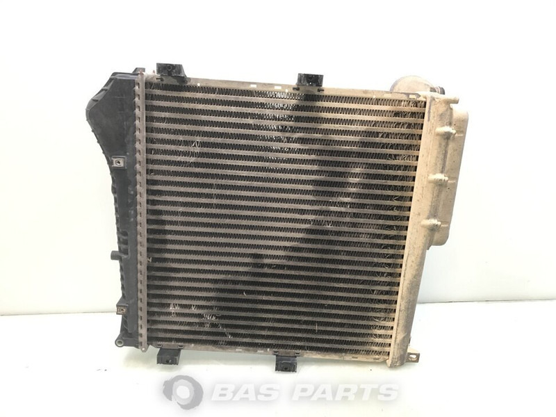 Renault Midlum Euro 4-5 Intercooler Renault 7482143050 - Интеркулер для Грузовиков: фото 2 Renault Midlum Euro 4-5 Intercooler Renault 7482143050 - Интеркулер для Грузовиков: фото 2