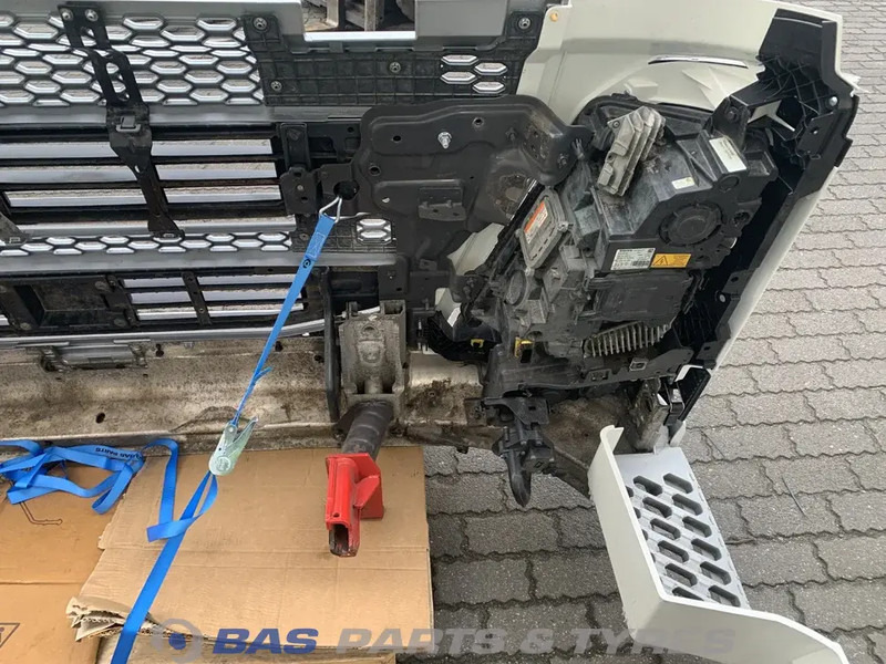 Volvo FH4 Bumper Volvo 82492251 - Бампер для Грузовиков: фото 5 Volvo FH4 Bumper Volvo 82492251 - Бампер для Грузовиков: фото 5