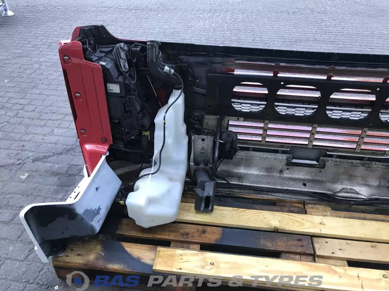 Volvo FM4 Bumper Volvo 21221129 - Бампер для Грузовиков: фото 4 Volvo FM4 Bumper Volvo 21221129 - Бампер для Грузовиков: фото 4