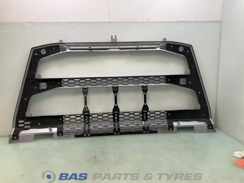 Volvo Frontpaneel FH16 Volvo 82492251 - Кузов и экстерьер для Грузовиков: фото 2 Volvo Frontpaneel FH16 Volvo 82492251 - Кузов и экстерьер для Грузовиков: фото 2