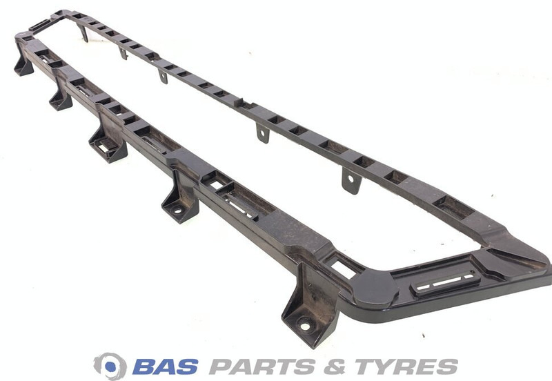 Volvo Grille Volvo 84459359 - Решётка радиатора для Грузовиков: фото 3 Volvo Grille Volvo 84459359 - Решётка радиатора для Грузовиков: фото 3