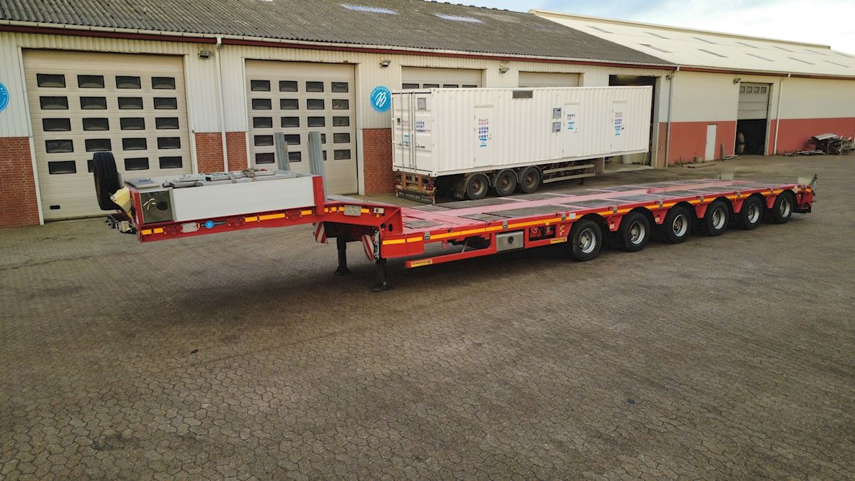 Faymonville F-S46-1AAB - Низкорамный полуприцеп: фото 1 Faymonville F-S46-1AAB - Низкорамный полуприцеп: фото 1