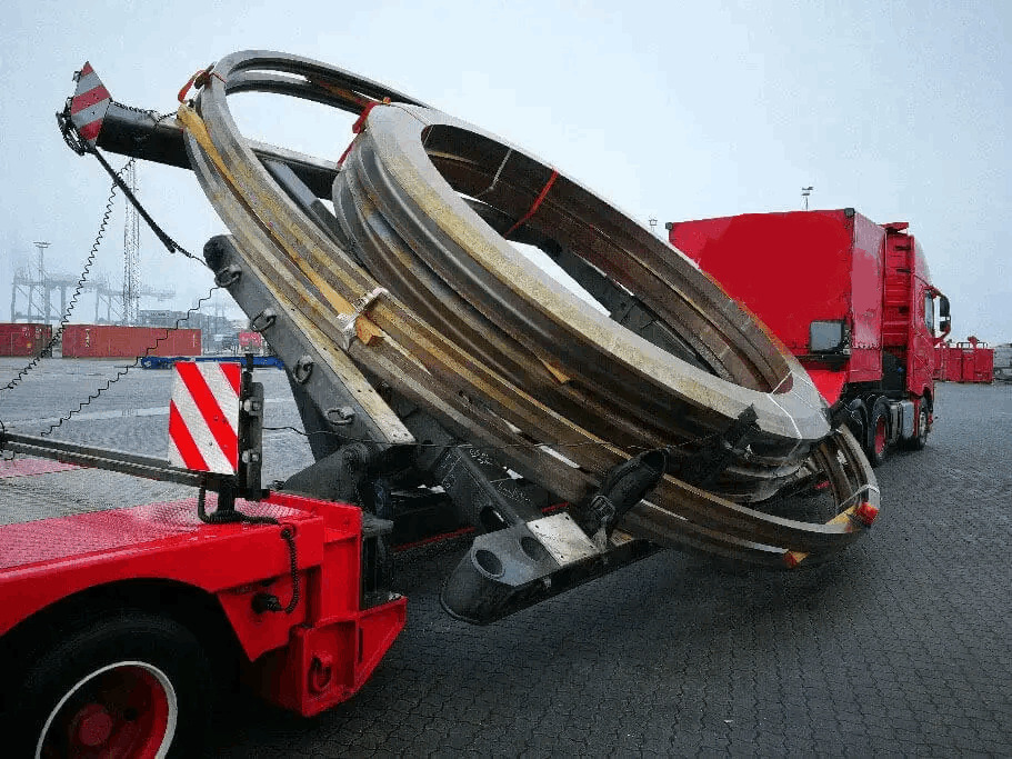 Faymonville STBZ 3 - Flangetrailer - Низкорамный полуприцеп: фото 4 Faymonville STBZ 3 - Flangetrailer - Низкорамный полуприцеп: фото 4