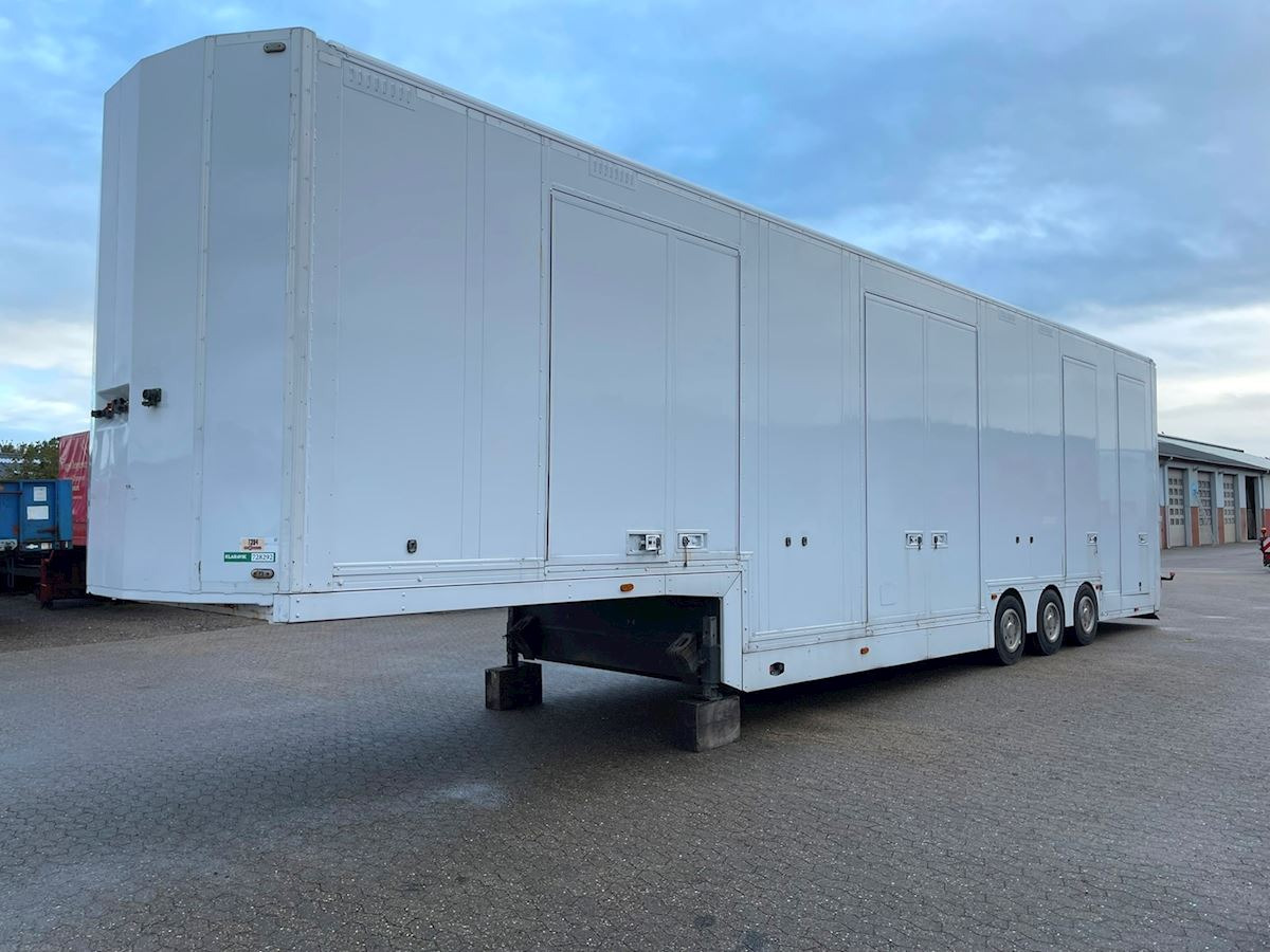 Kässbohrer SP 9-16 CVT - Полуприцеп-автовоз: фото 1 Kässbohrer SP 9-16 CVT - Полуприцеп-автовоз: фото 1