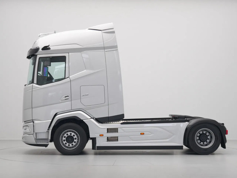 DAF XG 480 FT DVS LEATHER PTO-PREP B3-ALARM SILVER METALLIC (J5320MESI) VECTO 2 - Тягач: фото 3 DAF XG 480 FT DVS LEATHER PTO-PREP B3-ALARM SILVER METALLIC (J5320MESI) VECTO 2 - Тягач: фото 3