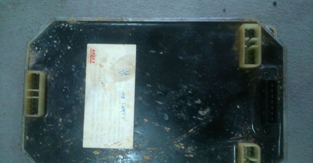 Części do Ciągnika Massey Ferguson MF 3000, 6300 MODUŁ STERUJĄCY SKRZYNI BIEGÓW AUTOTRONIC 1 MASSEY FERGUSON - Блок управления для Сельскохозяйственной техники: фото 1 Części do Ciągnika Massey Ferguson MF 3000, 6300 MODUŁ STERUJĄCY SKRZYNI BIEGÓW AUTOTRONIC 1 MASSEY FERGUSON - Блок управления для Сельскохозяйственной техники: фото 1