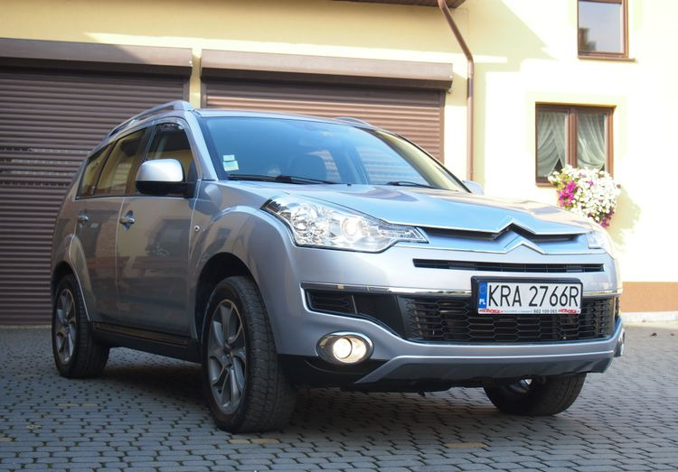 Samochód Citroen C-Crosser 2.2 HDI 2010 Samochód osobowy SUW 4x4 - Легковой автомобиль: фото 5 Samochód Citroen C-Crosser 2.2 HDI 2010 Samochód osobowy SUW 4x4 - Легковой автомобиль: фото 5