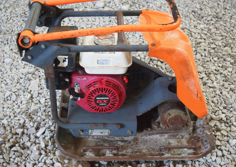 Ubijarka Belle  PC5000E 2009 Zagęszczarka ubijarka Bella - Виброплита: фото 2 Ubijarka Belle  PC5000E 2009 Zagęszczarka ubijarka Bella - Виброплита: фото 2