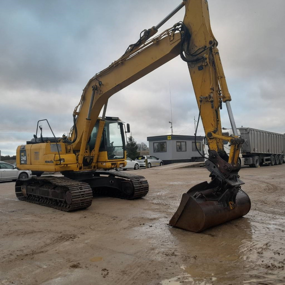 Komatsu PC 240 NLC-8K - Гусеничный экскаватор: фото 4 Komatsu PC 240 NLC-8K - Гусеничный экскаватор: фото 4