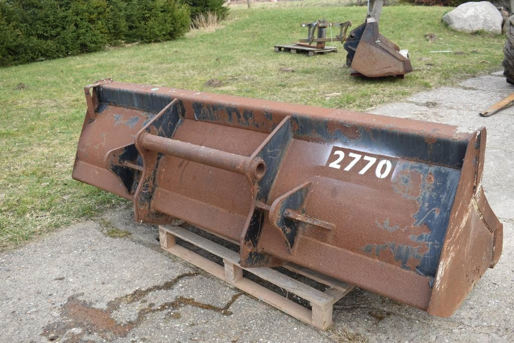 Łyżki do ładowarki CAT , JCB, CASE, SCORPION,KRAME - Ковш для Строительной техники: фото 2 Łyżki do ładowarki CAT , JCB, CASE, SCORPION,KRAME - Ковш для Строительной техники: фото 2