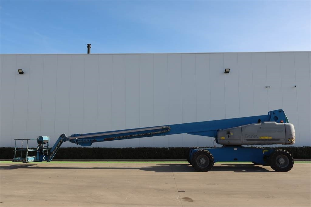 Genie S105 - Телескопический подъемник: фото 1 Genie S105 - Телескопический подъемник: фото 1