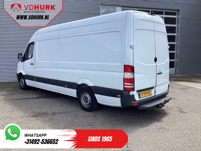 Mercedes-Benz Sprinter 313 2.2 CDI L3H2 EXPORT ONLY Airco/ Cruise/ Camera/ Carplay/ Trekhaak - Цельнометаллический фургон: фото 2 Mercedes-Benz Sprinter 313 2.2 CDI L3H2 EXPORT ONLY Airco/ Cruise/ Camera/ Carplay/ Trekhaak - Цельнометаллический фургон: фото 2