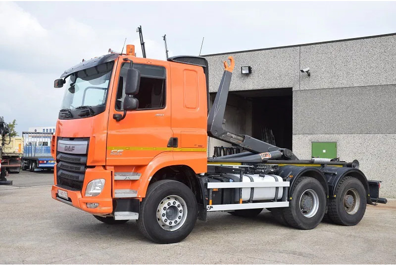 DAF CF 460 - Крюковой мультилифт: фото 4 DAF CF 460 - Крюковой мультилифт: фото 4