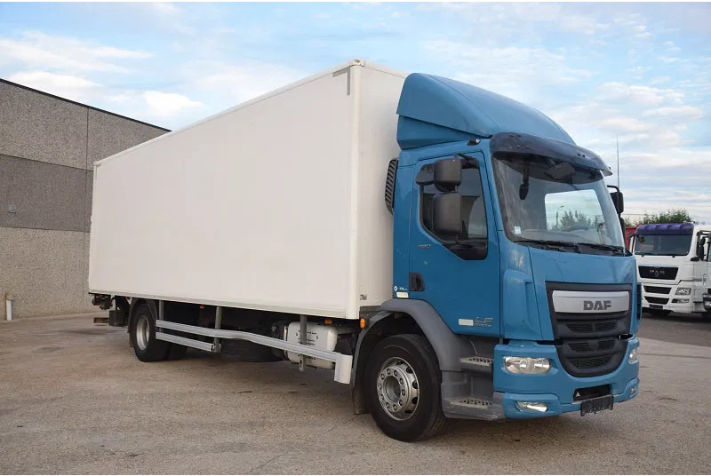 DAF LF 280 - Грузовик с закрытым кузовом: фото 4 DAF LF 280 - Грузовик с закрытым кузовом: фото 4