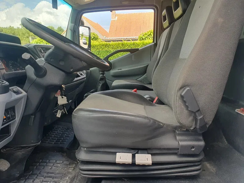 Самосвал Renault D7.5 180: фото 8