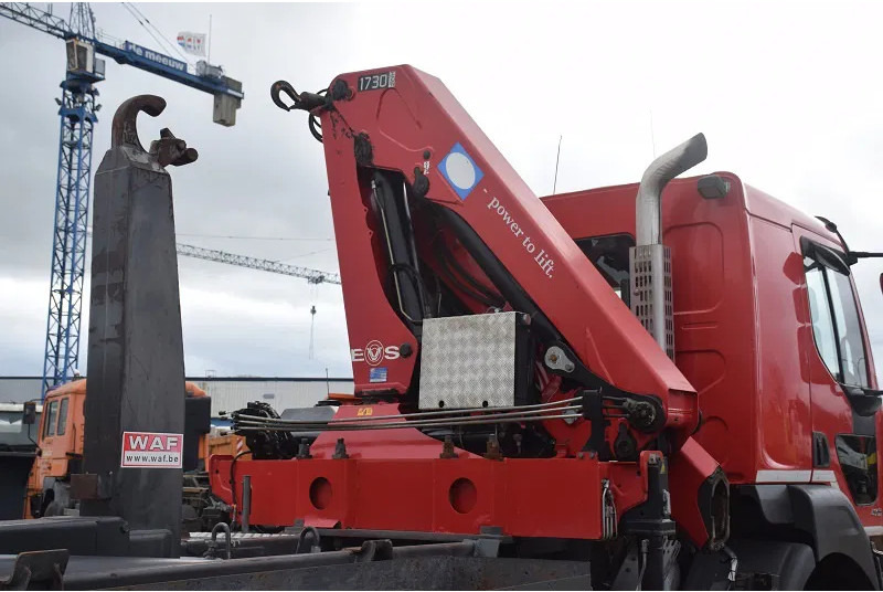 Renault Lander 430 - Крюковой мультилифт: фото 5 Renault Lander 430 - Крюковой мультилифт: фото 5