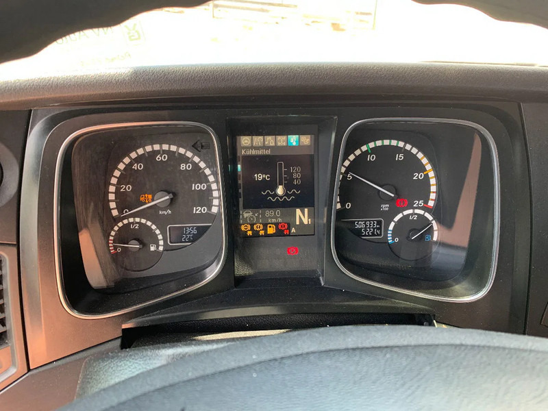 Mercedes-Benz Actros 2548 6X2 + Aanhanger*Palfinger crane*Cruise control*Airco* - Тентованный грузовик, Автоманипулятор: фото 5 Mercedes-Benz Actros 2548 6X2 + Aanhanger*Palfinger crane*Cruise control*Airco* - Тентованный грузовик, Автоманипулятор: фото 5